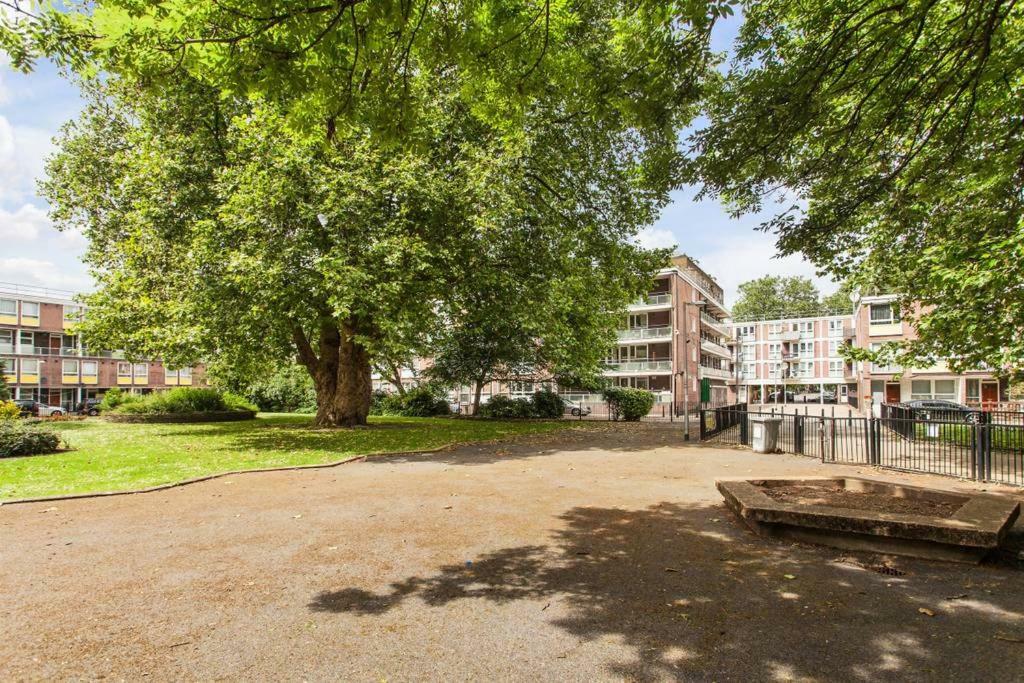 Nice Apartment - Great Portland St, Regents Pk, Euston Londra Exterior foto